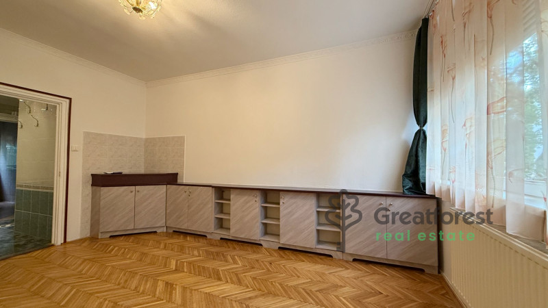 Debrecen, Close To Main Campus, flat  