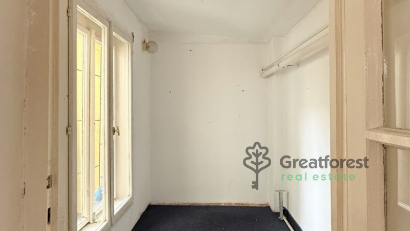 Debrecen, Close To City Center, office in office building  