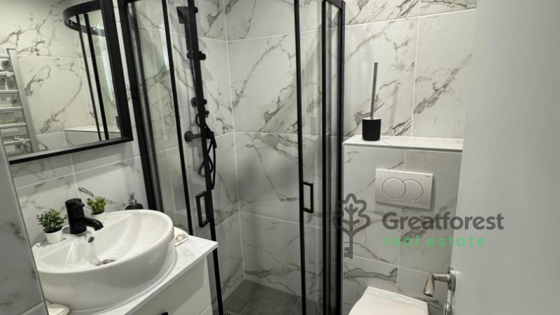Debrecen, Close To Plaza, flat  