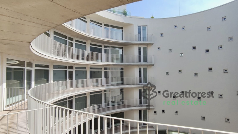 Debrecen, City Center, flat  