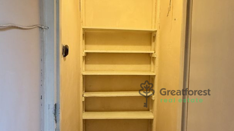 Debrecen, Close To Plaza, flat  
