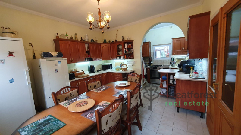 Debrecen, Close To City Center, family house  