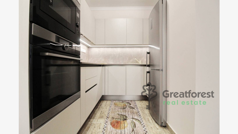 Debrecen, Close To Plaza, flat  