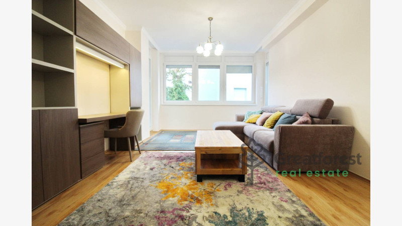Debrecen, Close To Plaza, flat  