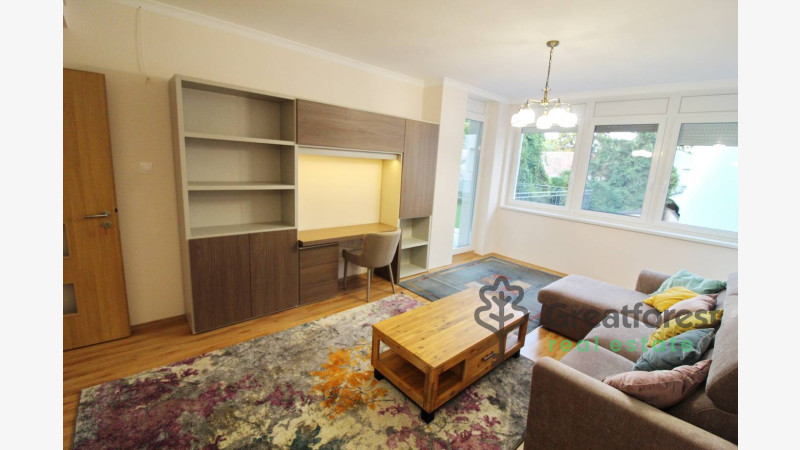 Debrecen, Close To Plaza, flat  