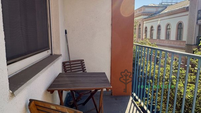 Debrecen, City Center, flat  