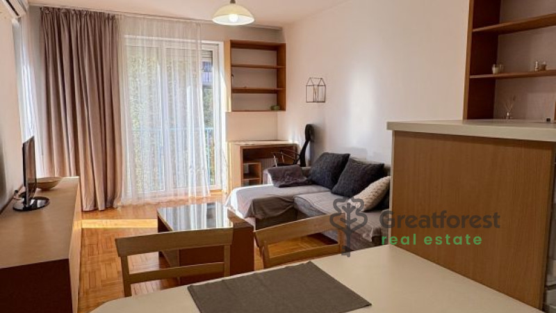 Debrecen, City Center, flat  