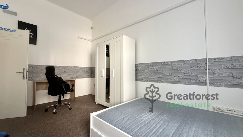 Debrecen, City Center, flat  