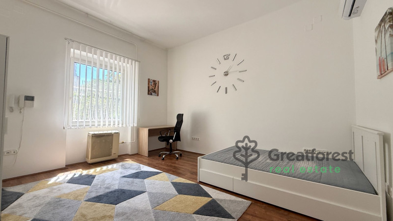 Debrecen, City Center, flat  
