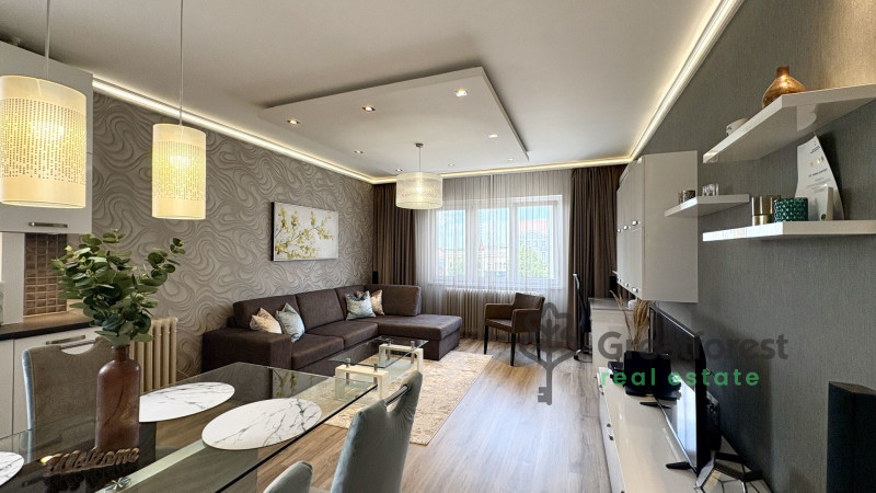 Debrecen, City Center, flat  