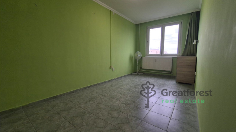 Debrecen, Close To Main Campus Agricult. Unversity, block of flats  