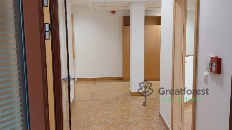 Debrecen, City Center, commercial premises not in shopping center  