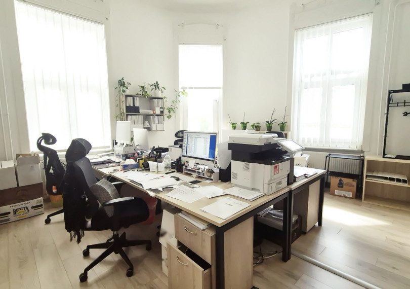 Office Not In Office Building