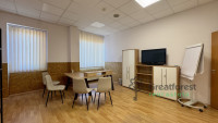 Debrecen, Bem Square, office in office building  