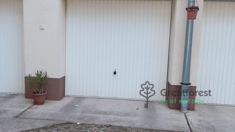 Debrecen, City Center, flat  