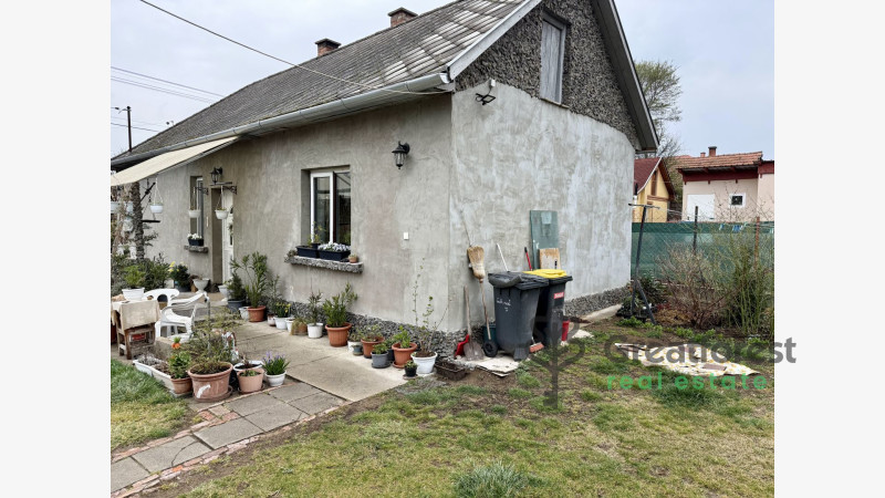 Hajdúsámson, family house  