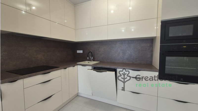 Debrecen, City Center, flat  