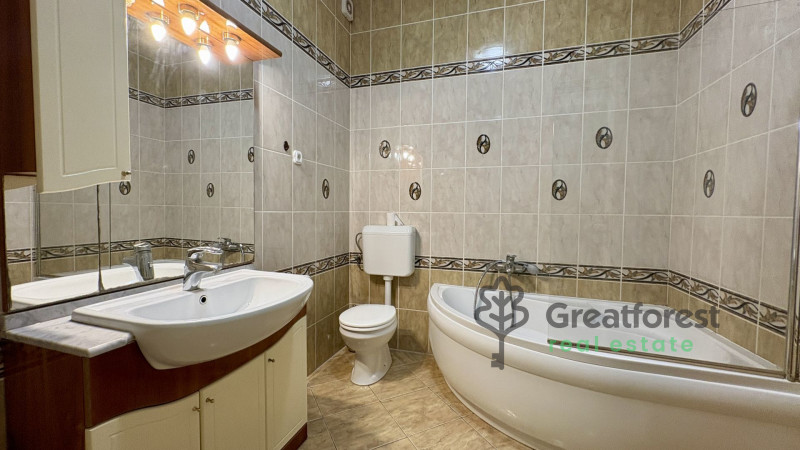 Debrecen, Close To Plaza, flat  