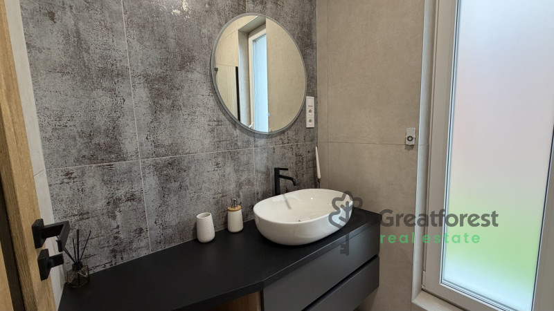 Debrecen, Tesco Area, family house  