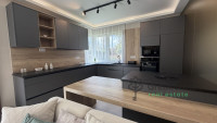 Debrecen, Tesco Area, family house  