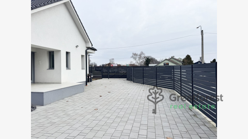 Hajdúböszörmény, family house  