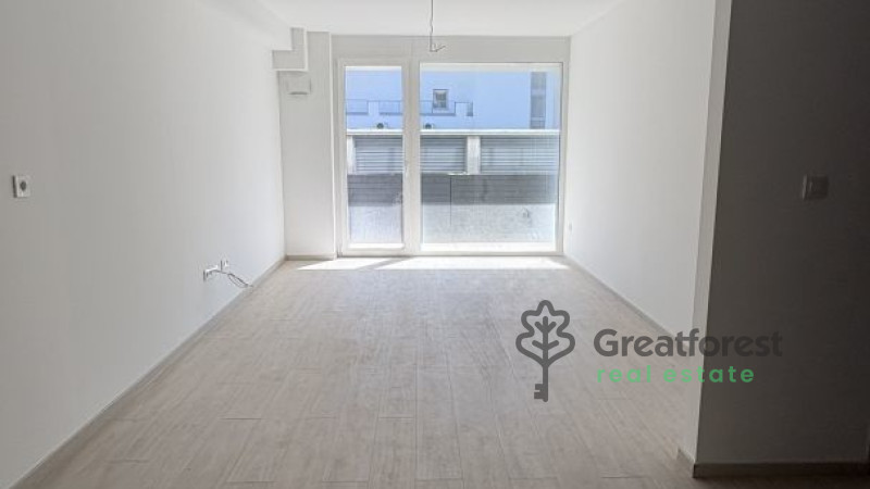 Debrecen, City Center, flat  