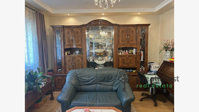 Debrecen, family house  