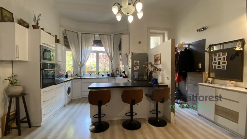 Debrecen, City Center, flat  