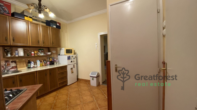 Debrecen, Bem Square, flat  