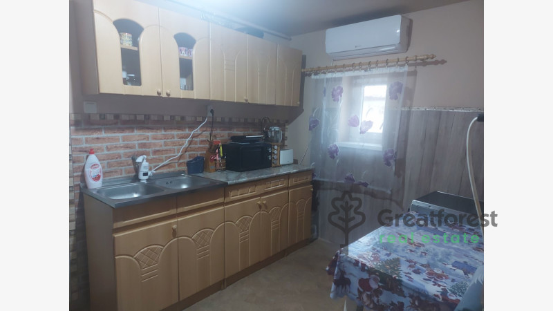 Földes, family house  