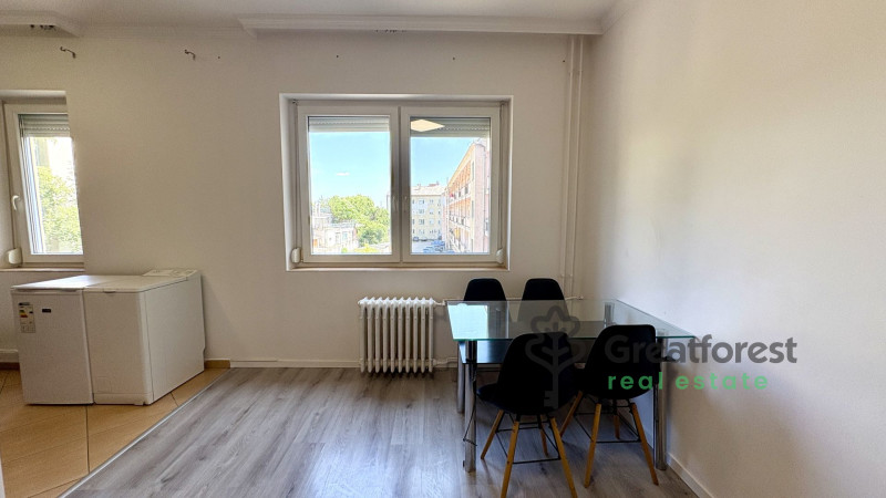 Debrecen, City Center, flat  