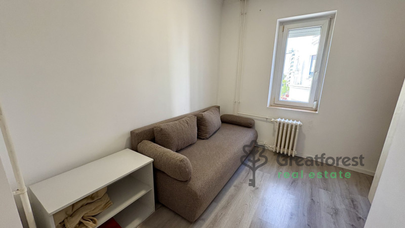 Debrecen, City Center, flat  