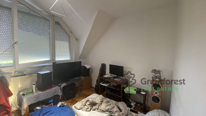 Debrecen, Close To Engineering, flat  