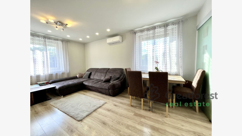 Debrecen, City South-West, flat  