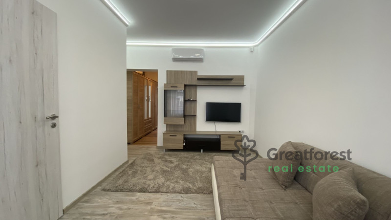 Debrecen, City East, family house  