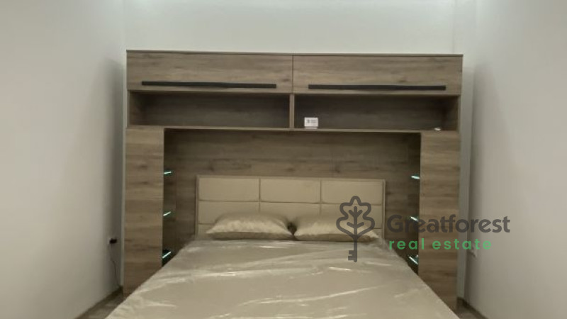 Debrecen, City East, family house  