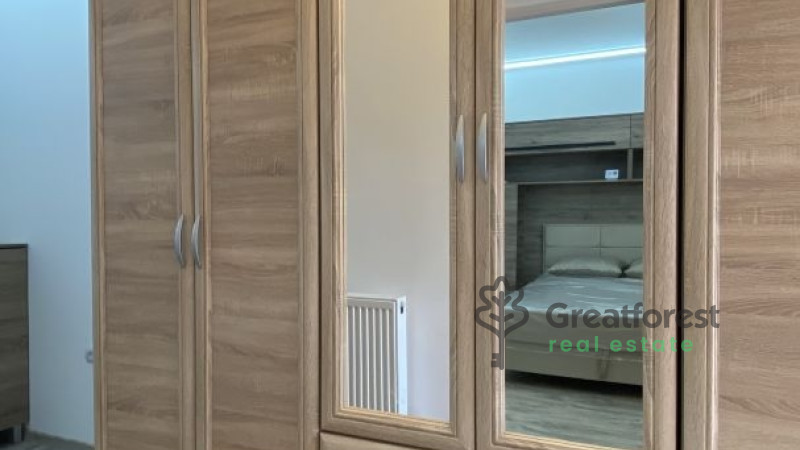 Debrecen, City East, family house  