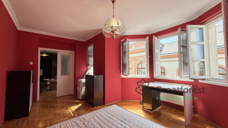 Debrecen, City Center, flat  