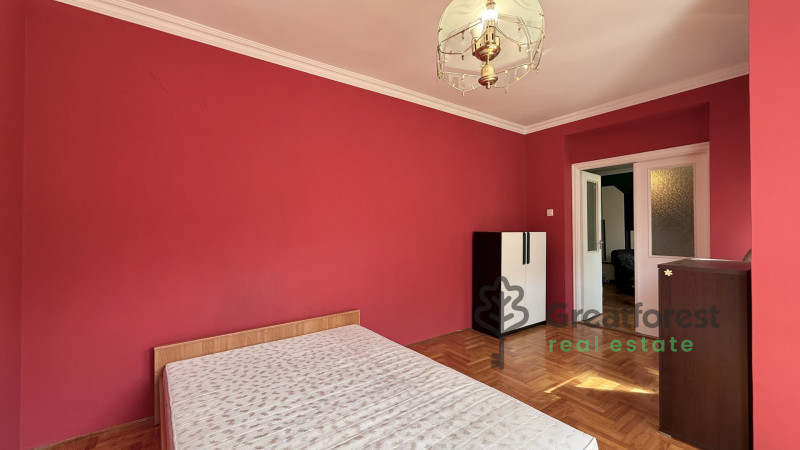 Debrecen, City Center, flat  