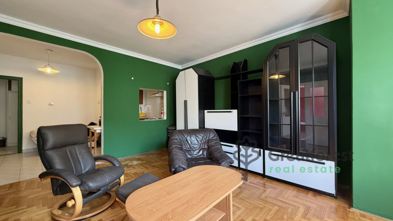 Debrecen, City Center, flat  