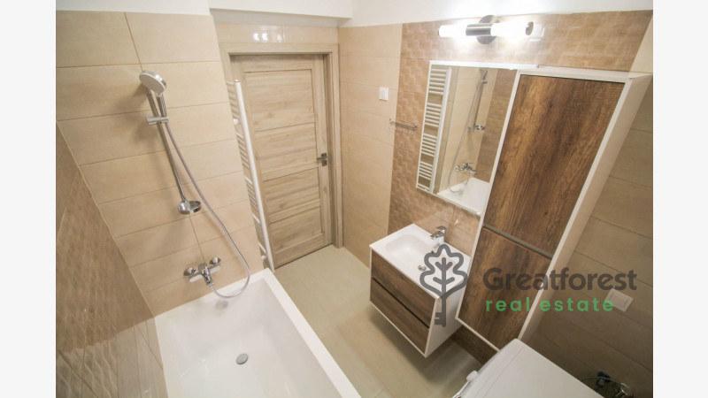 Debrecen, City Center, flat  