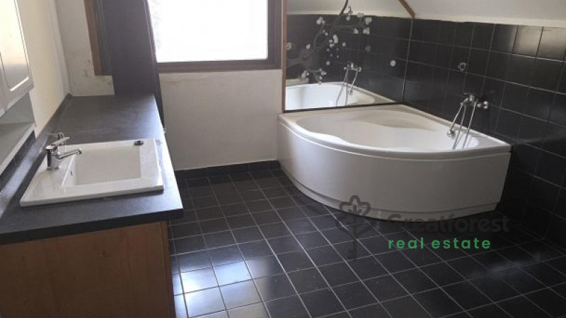 Debrecen, Kassai Campus Area, family house  