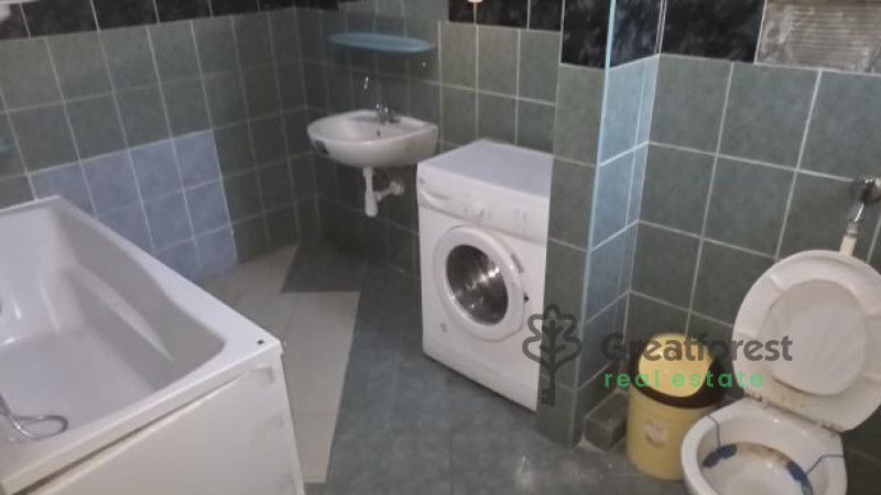 Debrecen, Kassai Campus Area, family house  