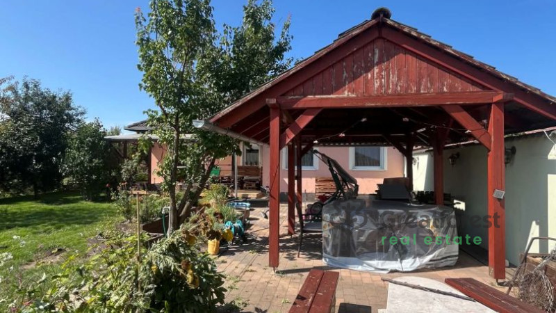 Ebes, family house  