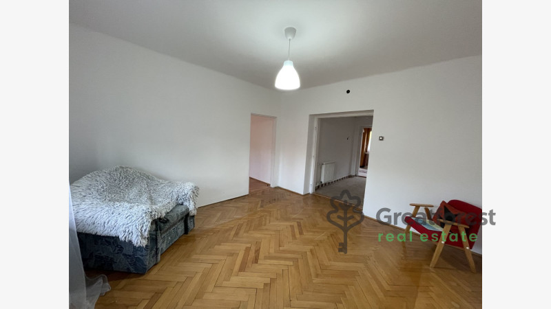 Debrecen, City South-East, family house  
