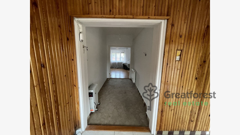 Debrecen, City South-East, family house  