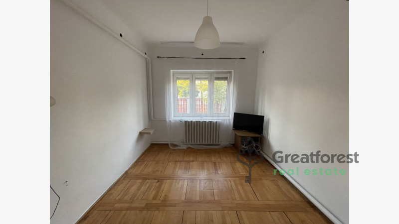 Debrecen, City South-East, family house  