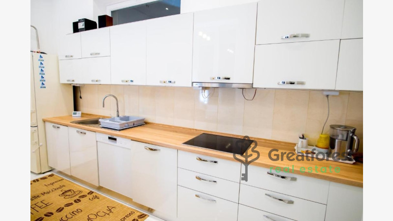 Debrecen, City Center, flat  
