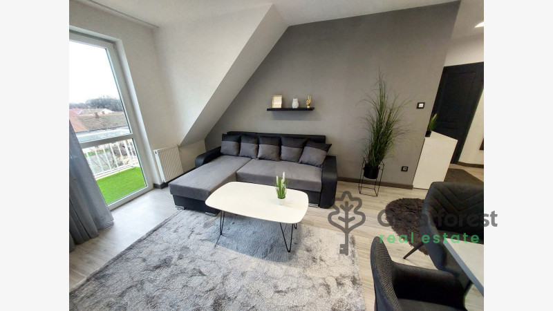 Debrecen, City Center, flat  