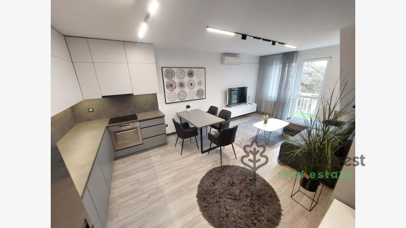 Debrecen, City Center, flat  